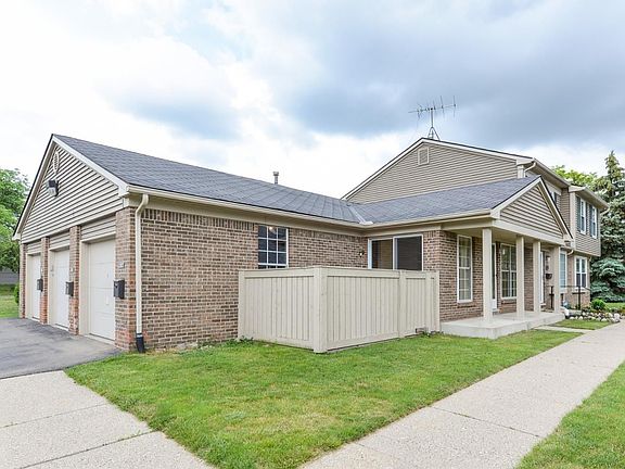 2nd image of 2832 Bombridge Ct