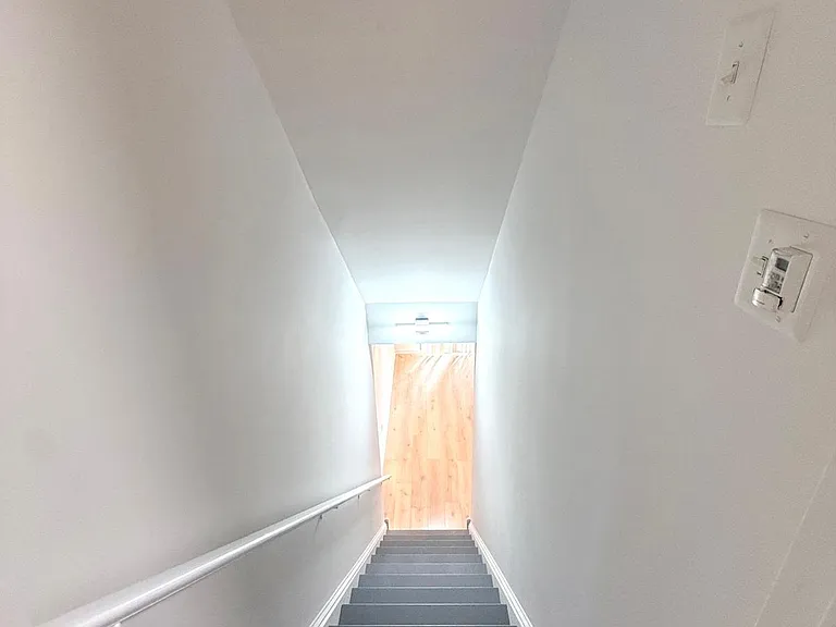 610 Brentwood Ct — Photo 47
