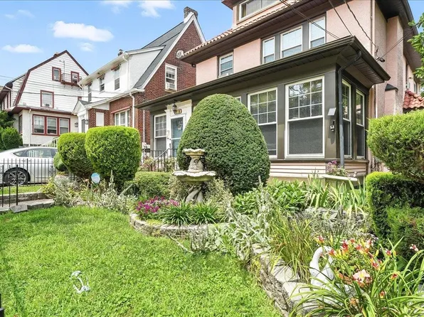 20 75th Street image 2 of 41