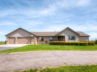 55933 E Apache Pl, Strasburg, CO 80136