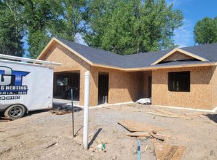 1837 Oak Knoll Dr NE, Alexandria, MN 56308