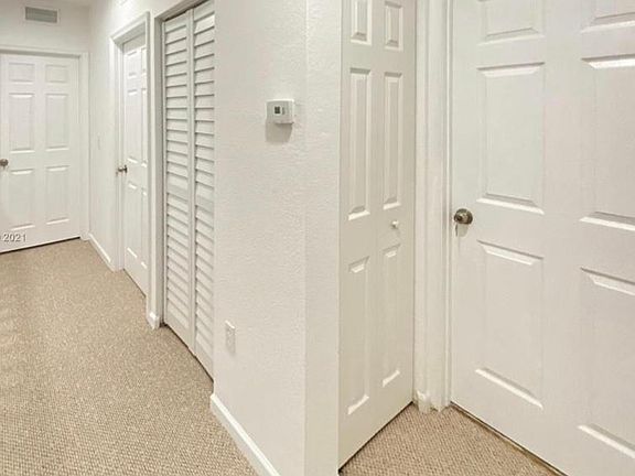 5th image of 6253 Kendale Lakes Cir #121