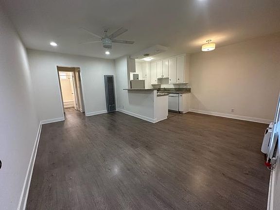 4th image of 3726 S Canfield Ave APT 2
