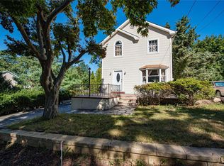 117 Freya Rd, Rocky Point, NY 11778