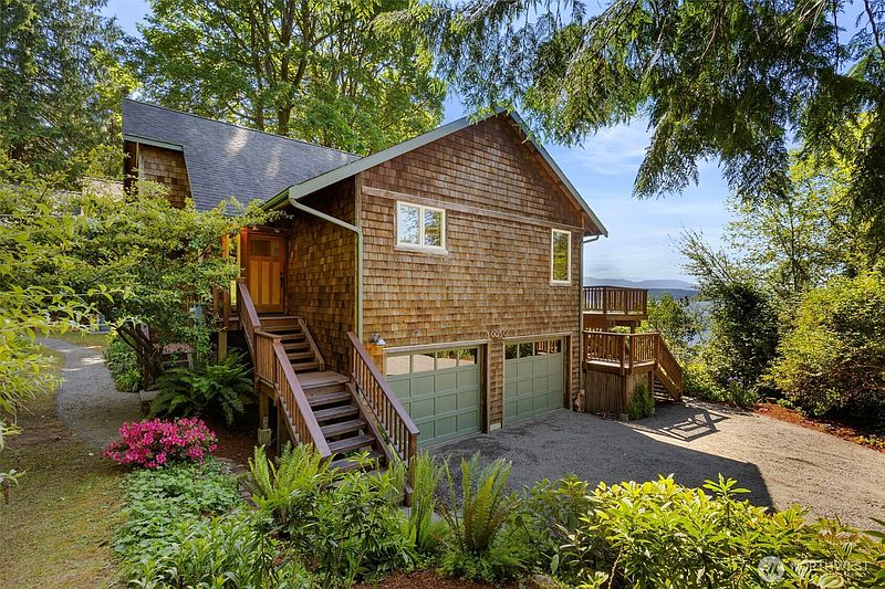 5th image of 30050 Scenic Drive NE