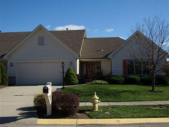 1st image of 8 Stinton Ln