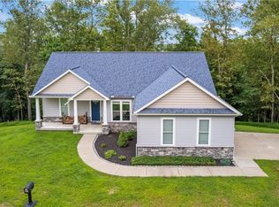 119 Riverside Dr, New Cumberland, WV 26047
