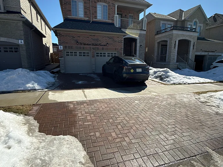 11 Northern Breeze Cres #LOWER — Photo 1
