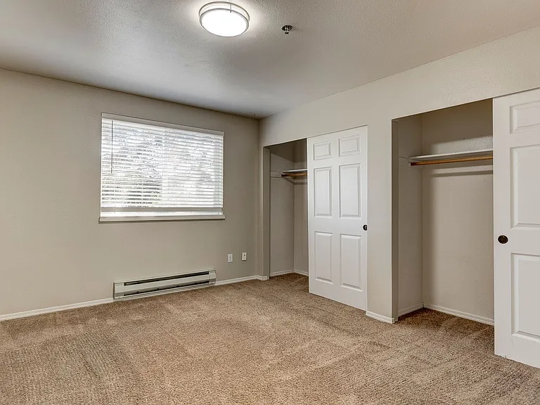 300 N Oak Harbor St #A102 — Photo 11