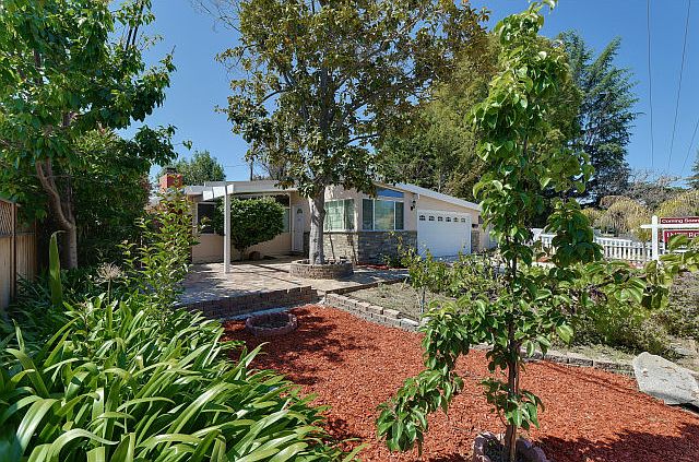 1st image of 3430 Mauricia Ave