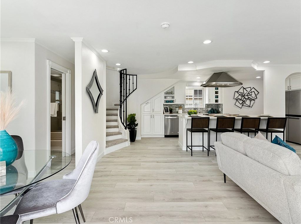 115 Del Mar Ave 3, Costa Mesa, CA 92627 Zillow