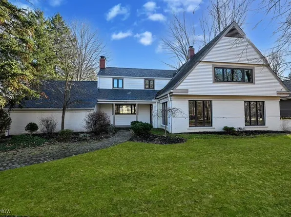 3265 Belvoir Blvd, Beachwood, OH 44122