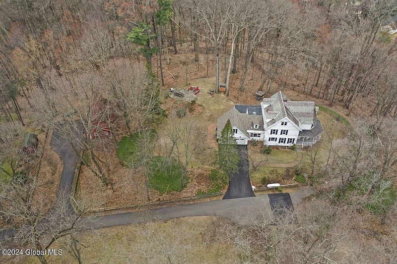 4th image of 49 Orchard Street