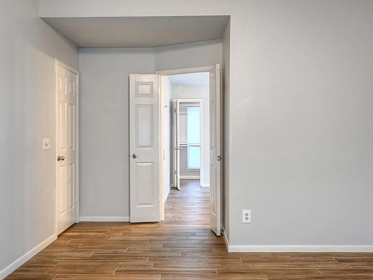 15 White Bark Pl — Photo 36
