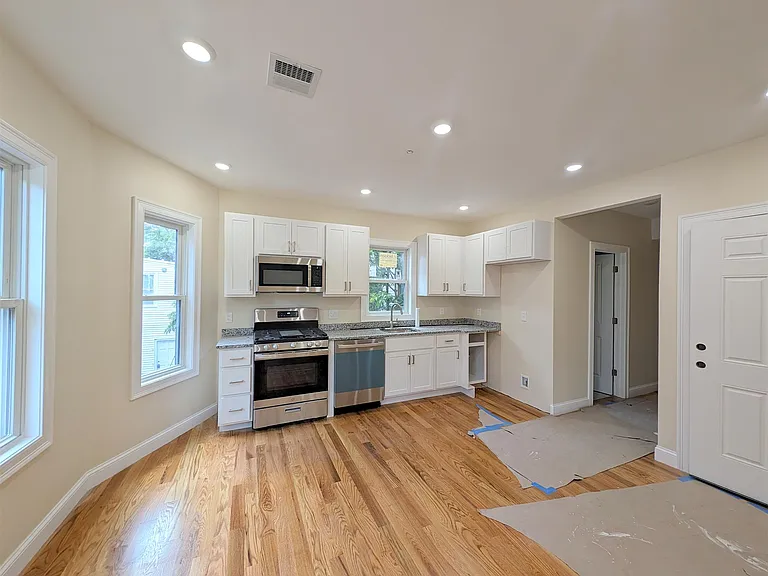 22 Holyoke Rd #1 — Photo 9
