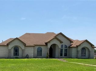 2005 Oleander Dr, Mission, TX 78573