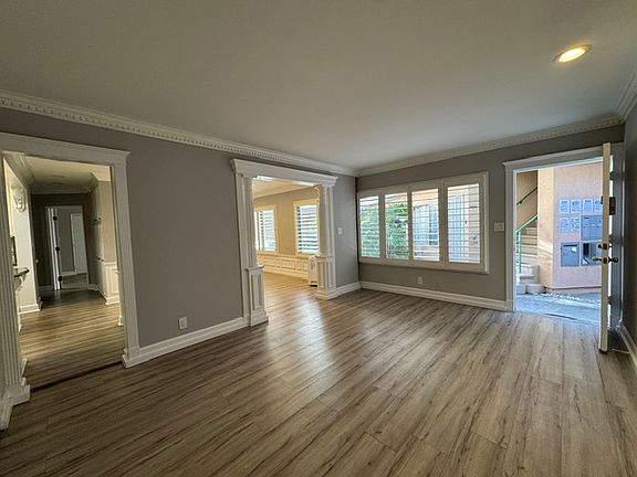 2nd image of 11818 Gateway Blvd APT 3
