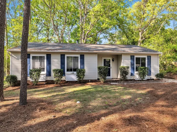 3116 Henslowe Dr, Raleigh, NC 27603