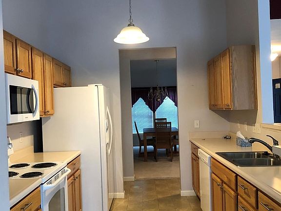 2nd image of 157 Coyote Dr