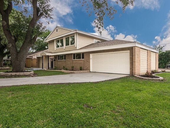 3rd image of 2315 Harper Dr