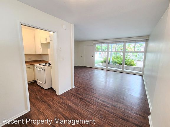 5th image of 1320 10th St APT B