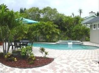 423 Peregrine Dr, Melbourne, FL 32903