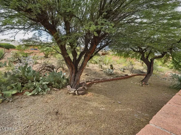 2408 S Cliff Dr, Green Valley, AZ 85614