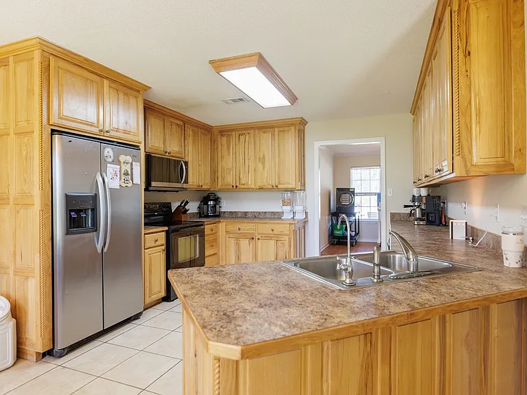 4223 Conway Cir — Photo 7