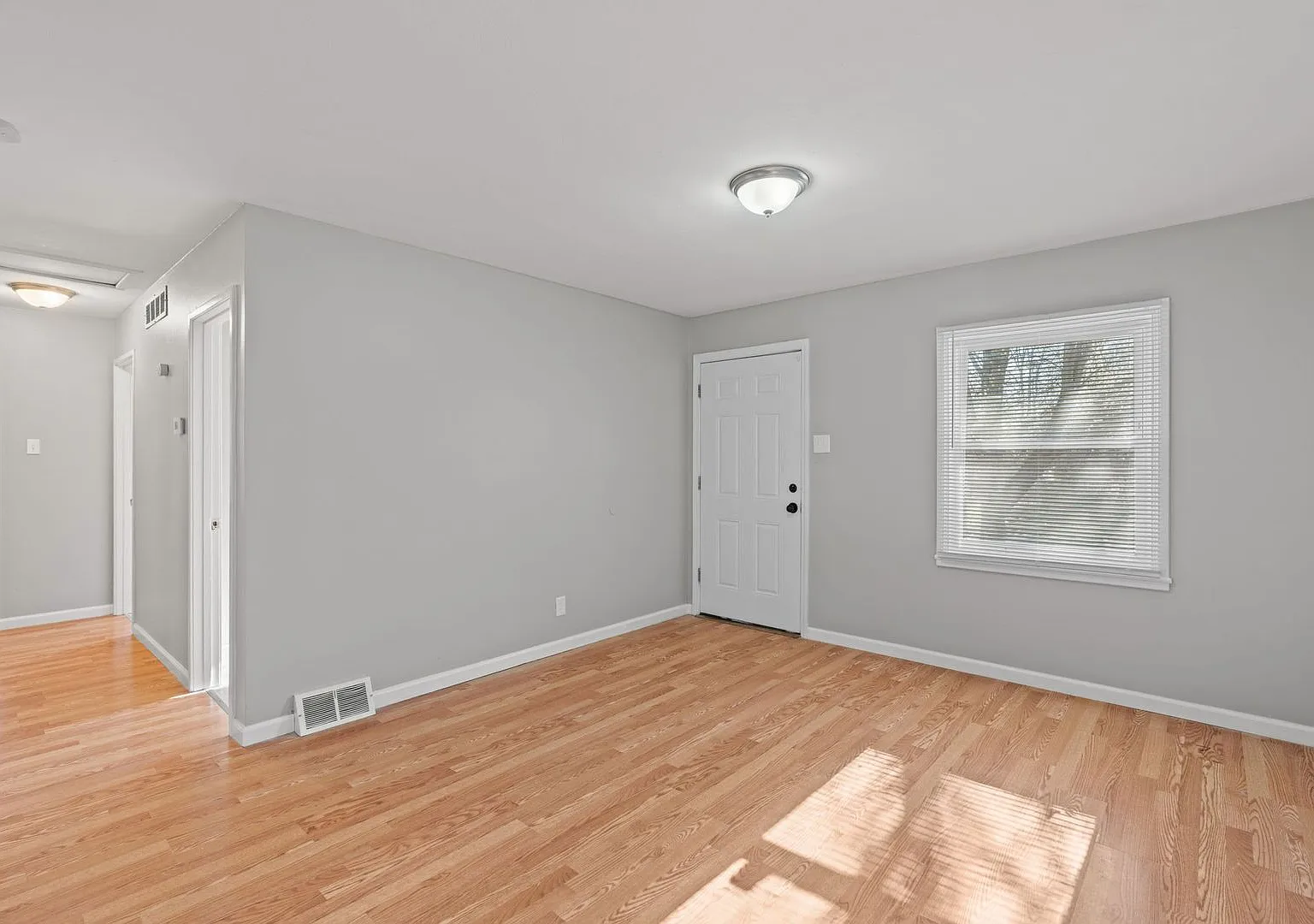 3-Bedroom Home with Large Backyard Section 8 Welcome! — Photo 1
