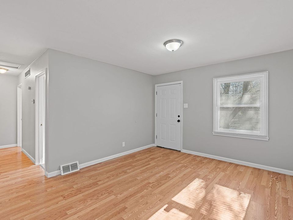 1st image of 317 Cameron Rd