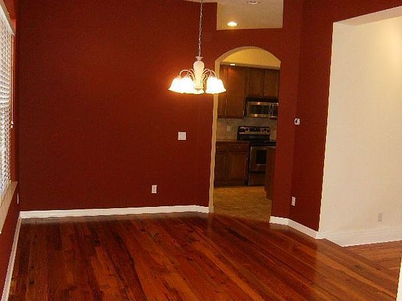 4th image of 739 Westview Dr