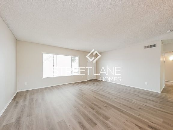 3rd image of 17201 N 32nd Ave