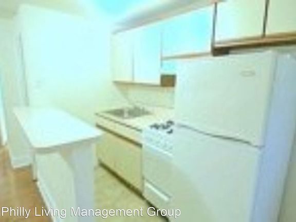 3rd image of 330 S 17th St #9204308