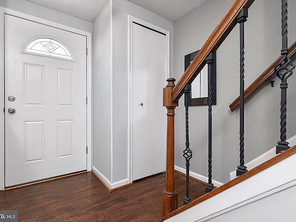 4th image of 3809 Lansdale Ct #70