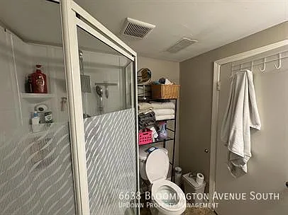 6638 Bloomington Ave S — Photo 37