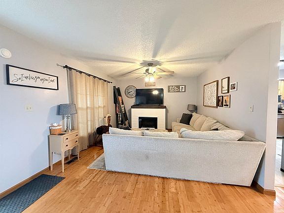 4th image of 517 Nancy Dr