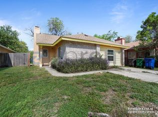 8021 Orchard Bend St, San Antonio, TX 78250