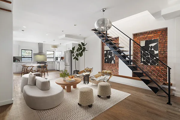 Sold by Compass | media 1