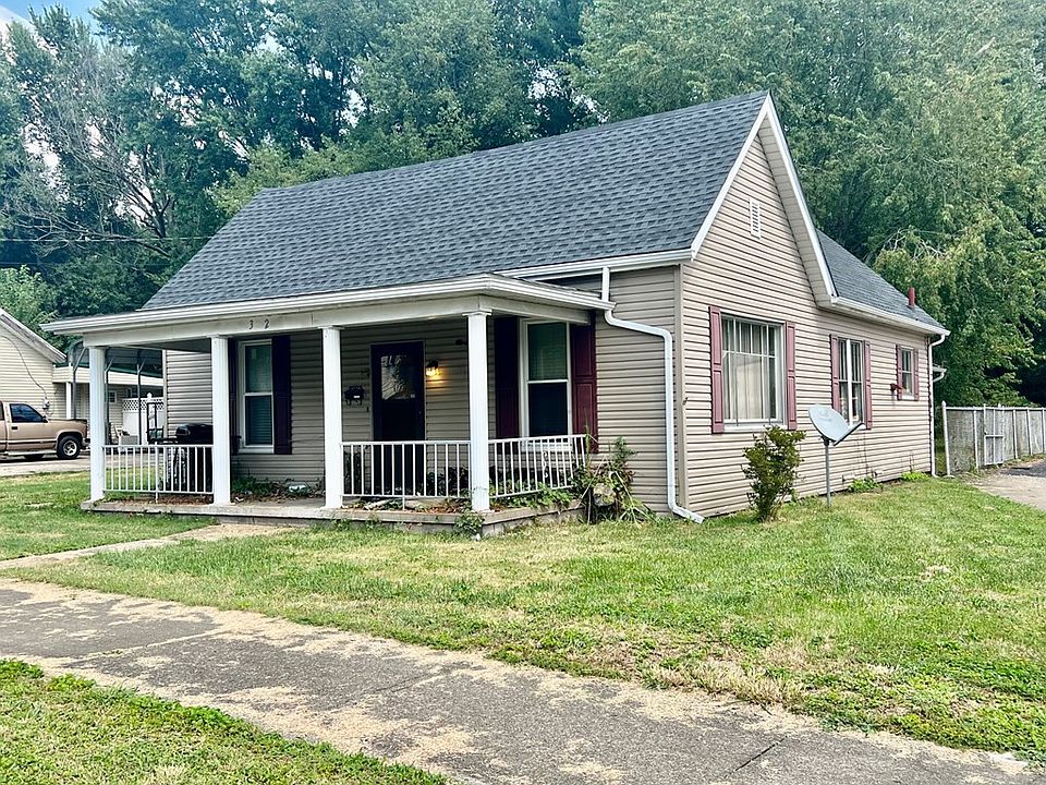 2nd image of 302 Marshall Ave