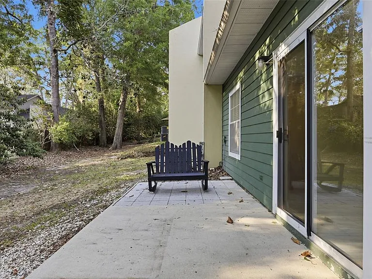 510 NW 50th Blvd #510 — Photo 25
