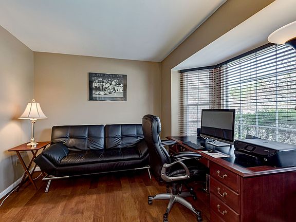 4th image of 3121 Harrison Hollow Ln