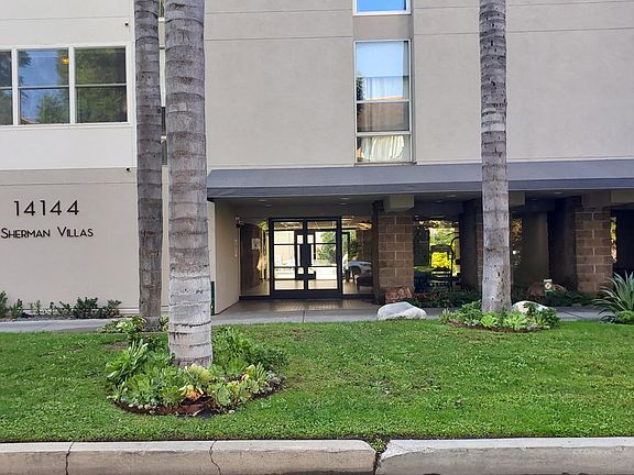 5th image of 14144 Dickens St APT 211