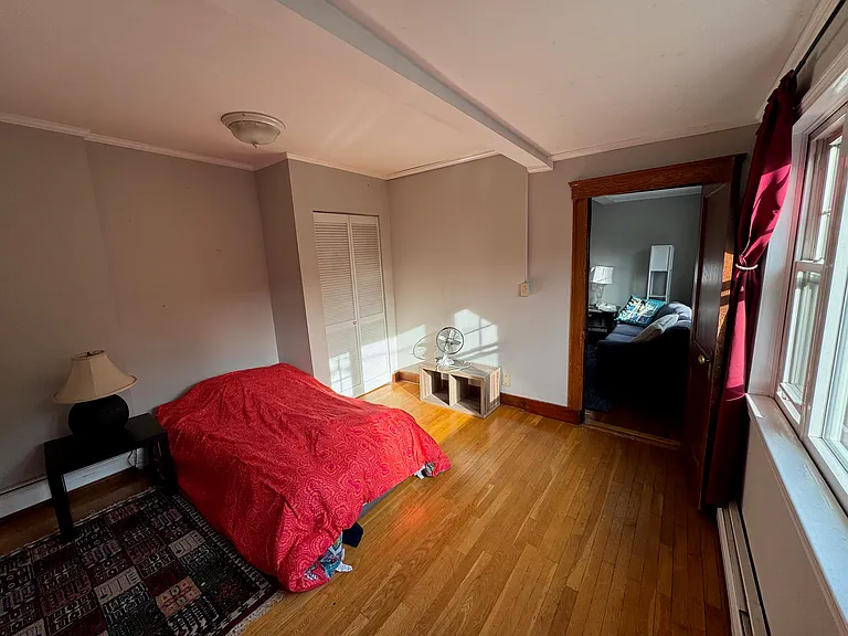 Office/Guestroom/ Flex Workspace