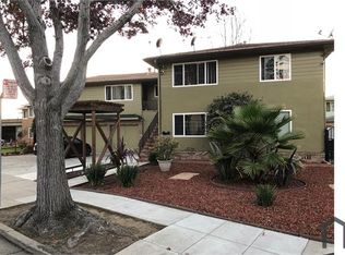 33 Marlow Dr, Oakland, CA