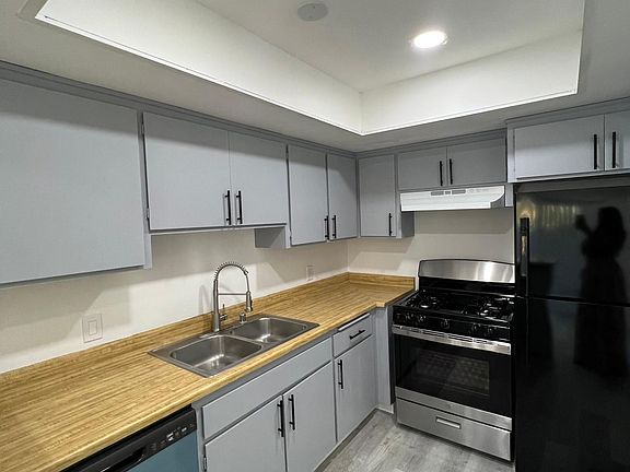 3rd image of 369 W Bay St #H