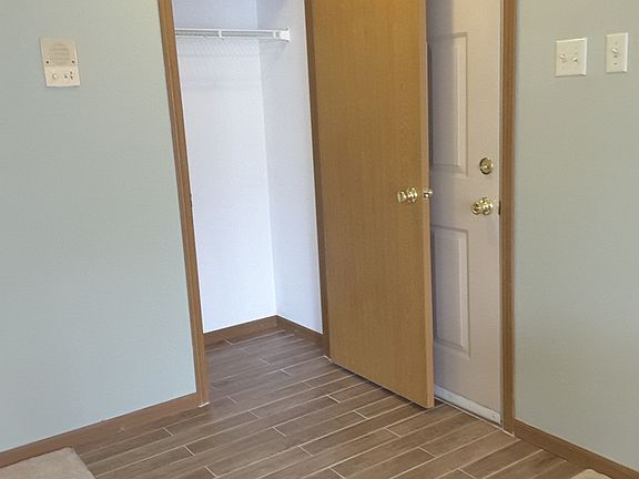 4th image of 1136 Sunbolt Dr Unit 1BL