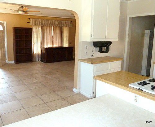 5th image of 6042 Premiere Ave
