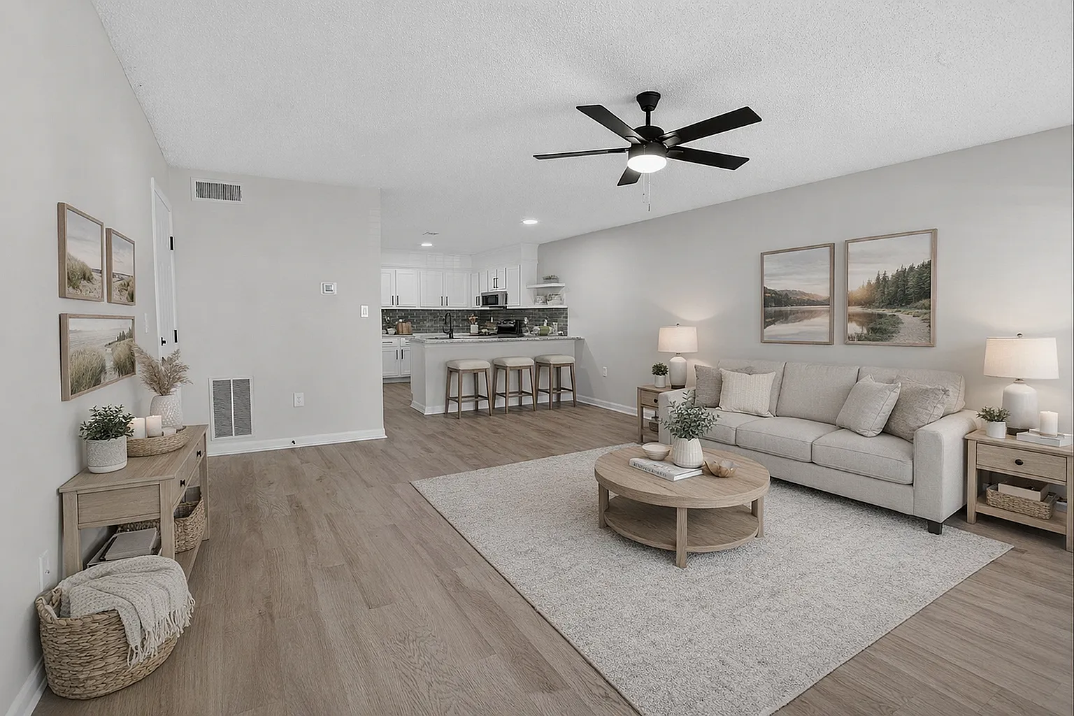 Overby Park Townhomes — Photo 2