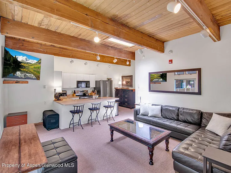 914 Waters Ave #21 — Photo 7