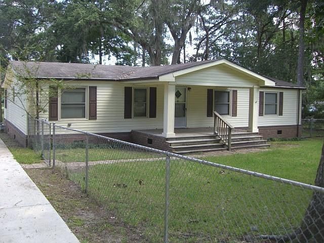 2nd image of 416 Jerico Dr